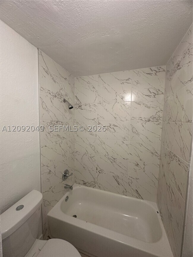 Building Photo - 2268 SW 81st Ave