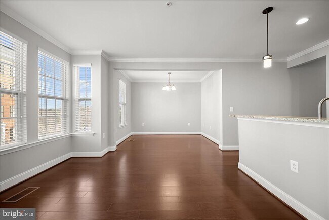 Building Photo - 11246 Chase St