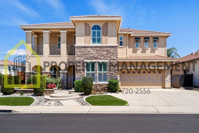 Building Photo - Stunning Custom 5-Bedroom, 3-Bath Home in ...