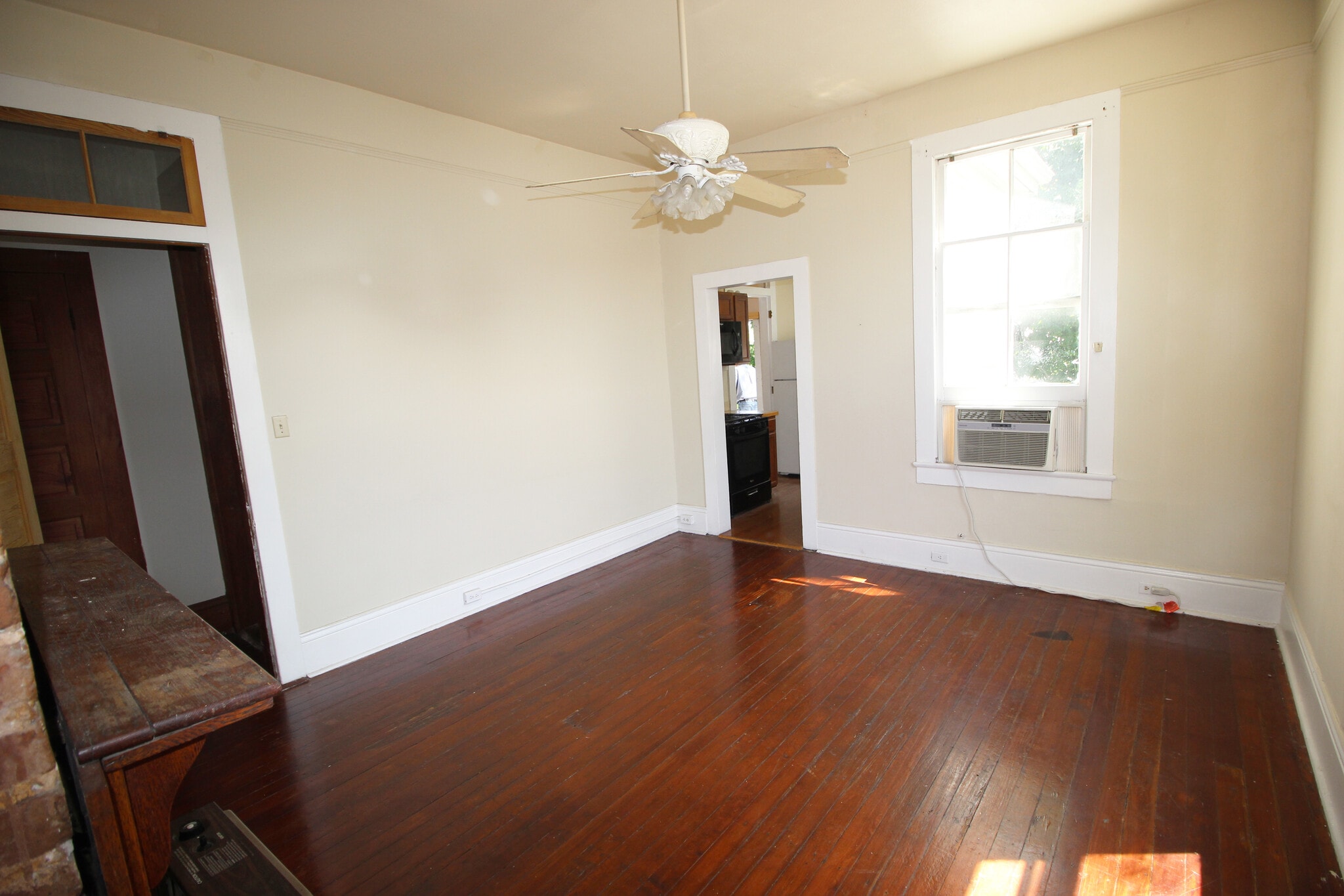 Building Photo - 7815 Birch St