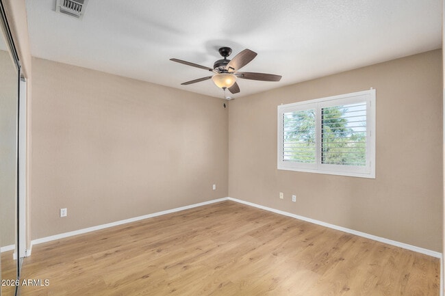 Building Photo - 4334 E Anderson Dr