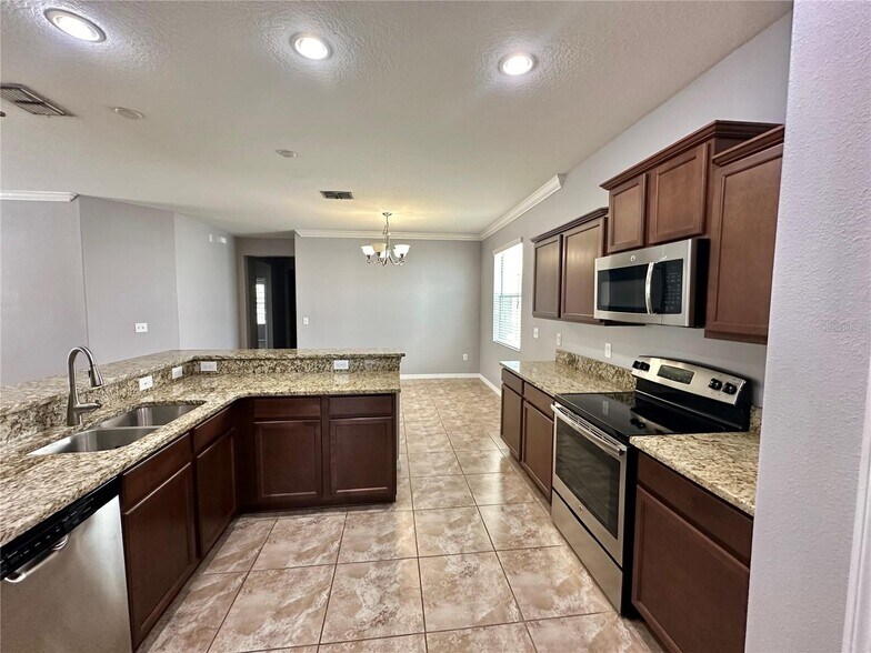 Building Photo - 1607 Acadia Harbor Pl