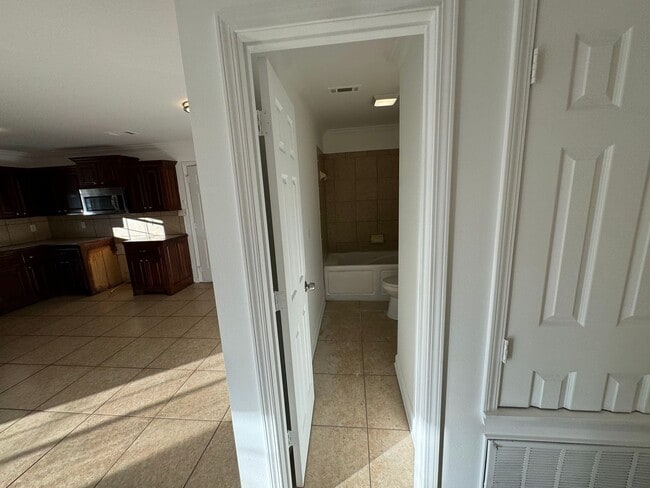 Building Photo - **Available Now...Never Have to Move Again! Don’t Miss Out…This Home Will Go Fast!**