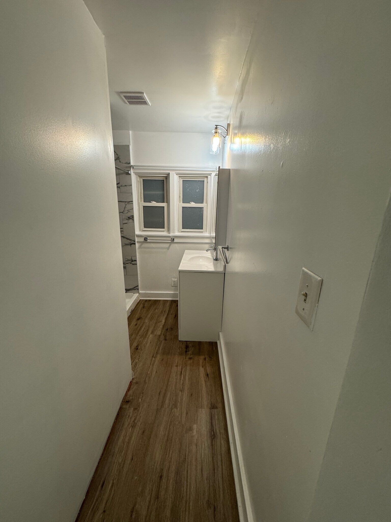 Building Photo - 1070 Helderberg Ave