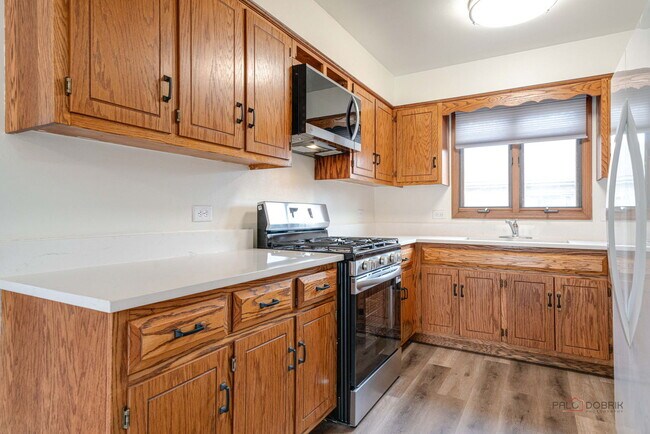 Building Photo - 4015 Kane Ave