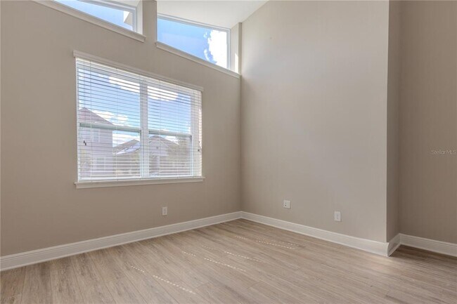 Building Photo - 9233 Smithies St