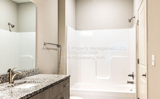 Building Photo - LUXURY LIVING AT BRIGHTON CROSSING, 3RD FLOOR