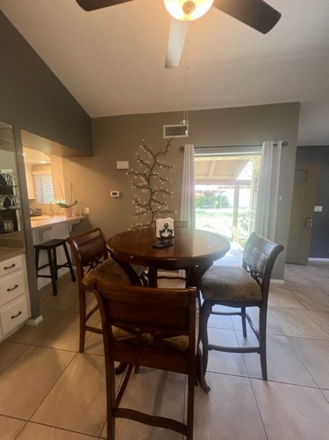 Building Photo - 3 Bed / 2 Bath House at INDIAN PALMS CC** ...
