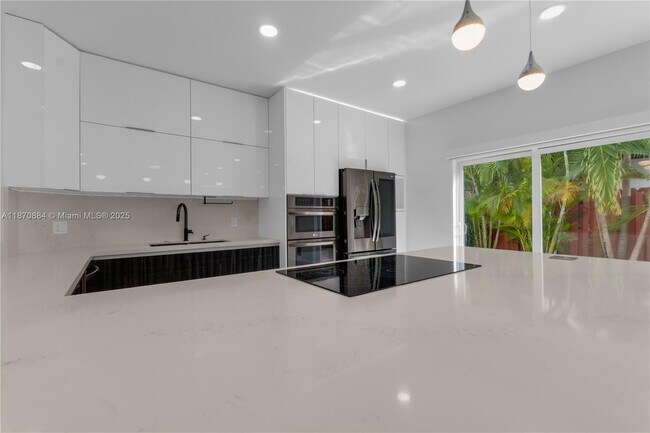 Building Photo - 11230 NW 59th Terrace