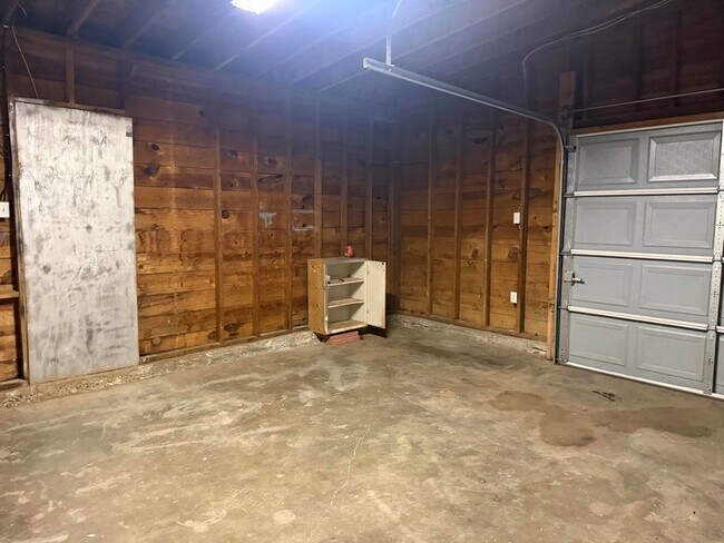 Building Photo - 4509 44th St