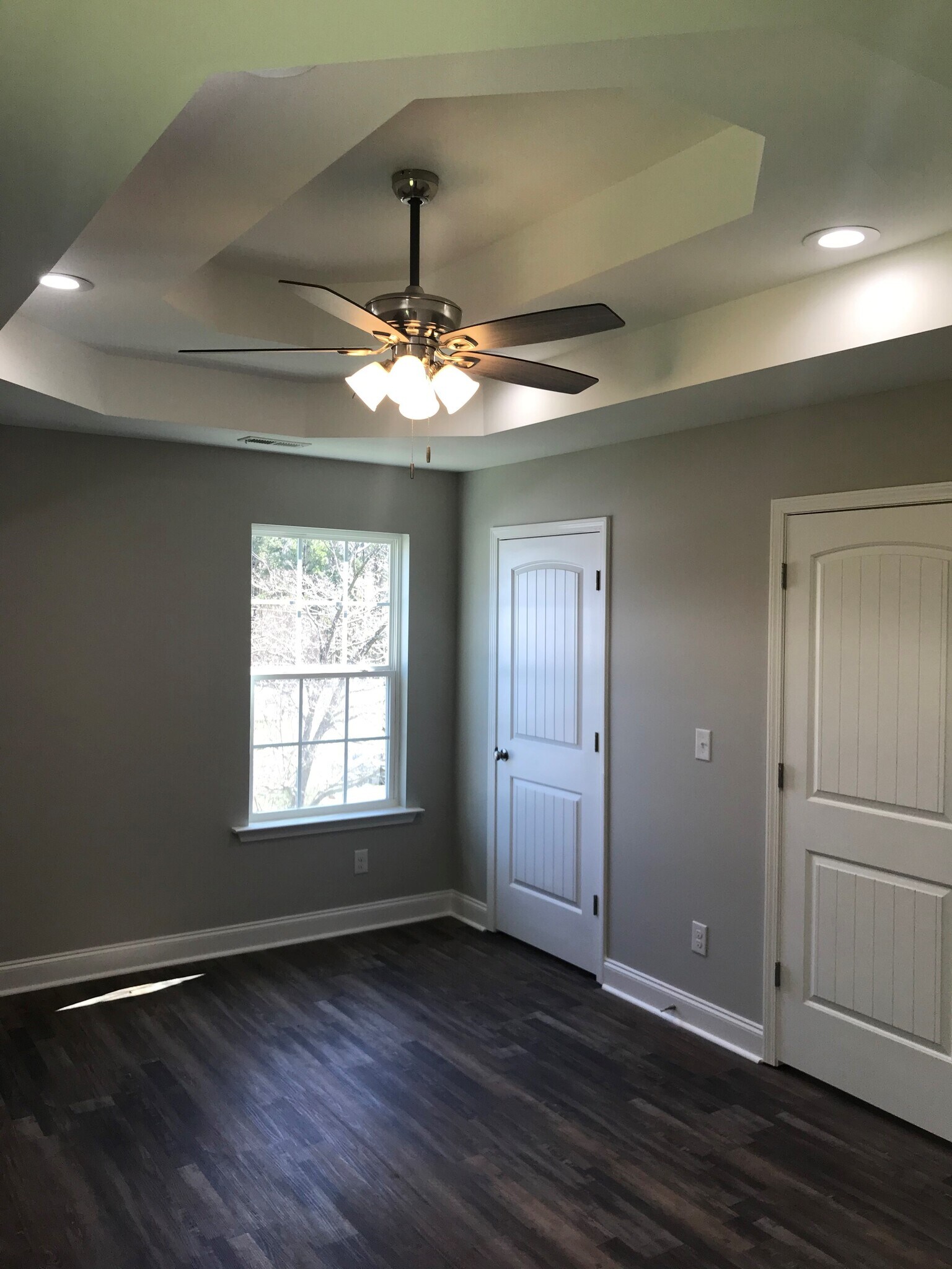 Building Photo - 708 Delta St