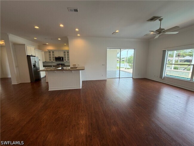Building Photo - 3425 Anton Ct