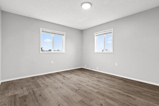 Building Photo - 612 S 18th St