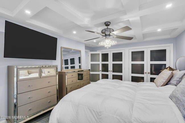 Building Photo - 28 Riverside Ave