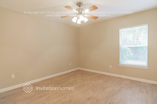 Building Photo - 744 S Heritage Creek Way