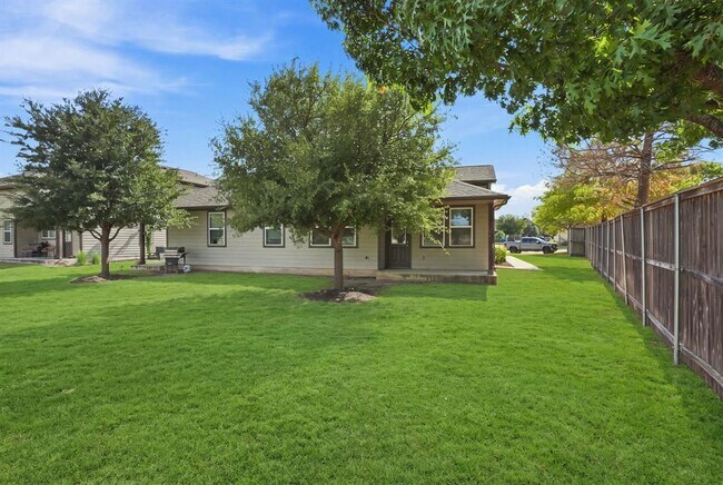 Building Photo - 13700 Sage Grouse Dr