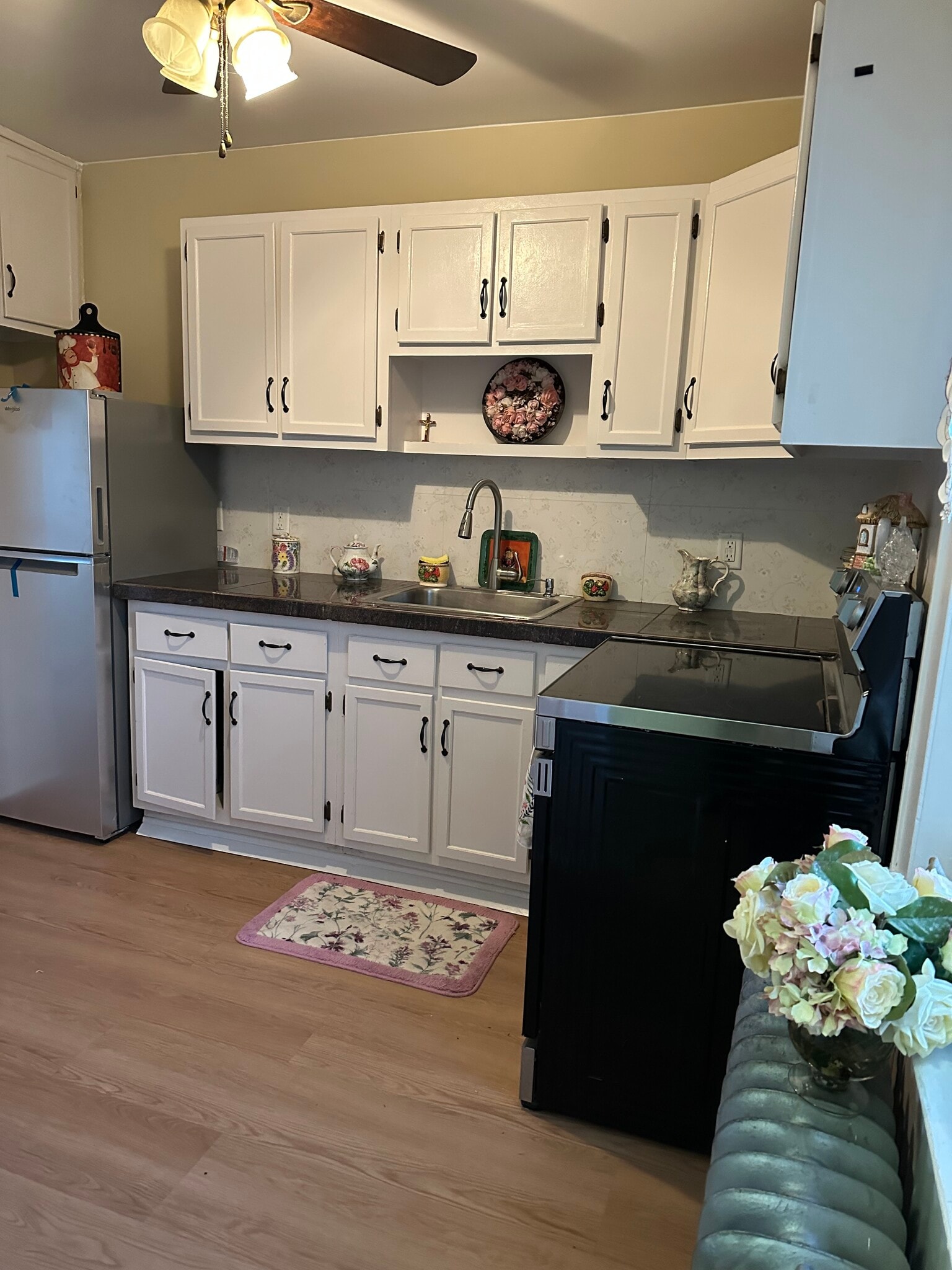 Building Photo - 269 N 1st Ave