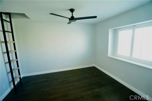 Building Photo - 1041 Cyn Spg Ln
