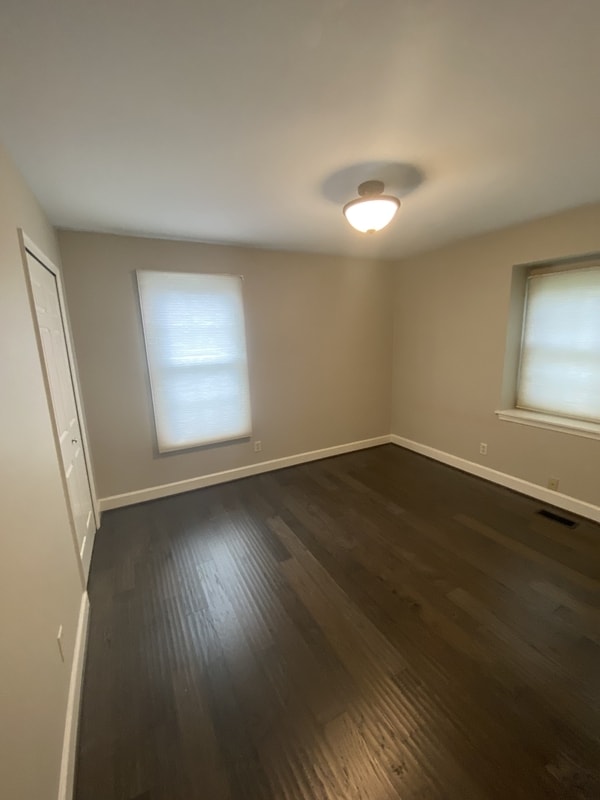 Building Photo - 10012 Galahad Ct