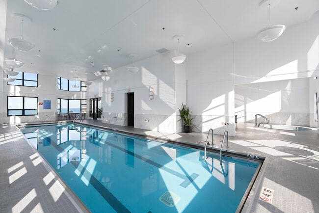 Building Photo - 401 E Ontario St