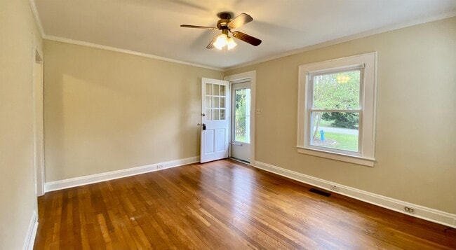 Building Photo - 3905 Pendergrass St