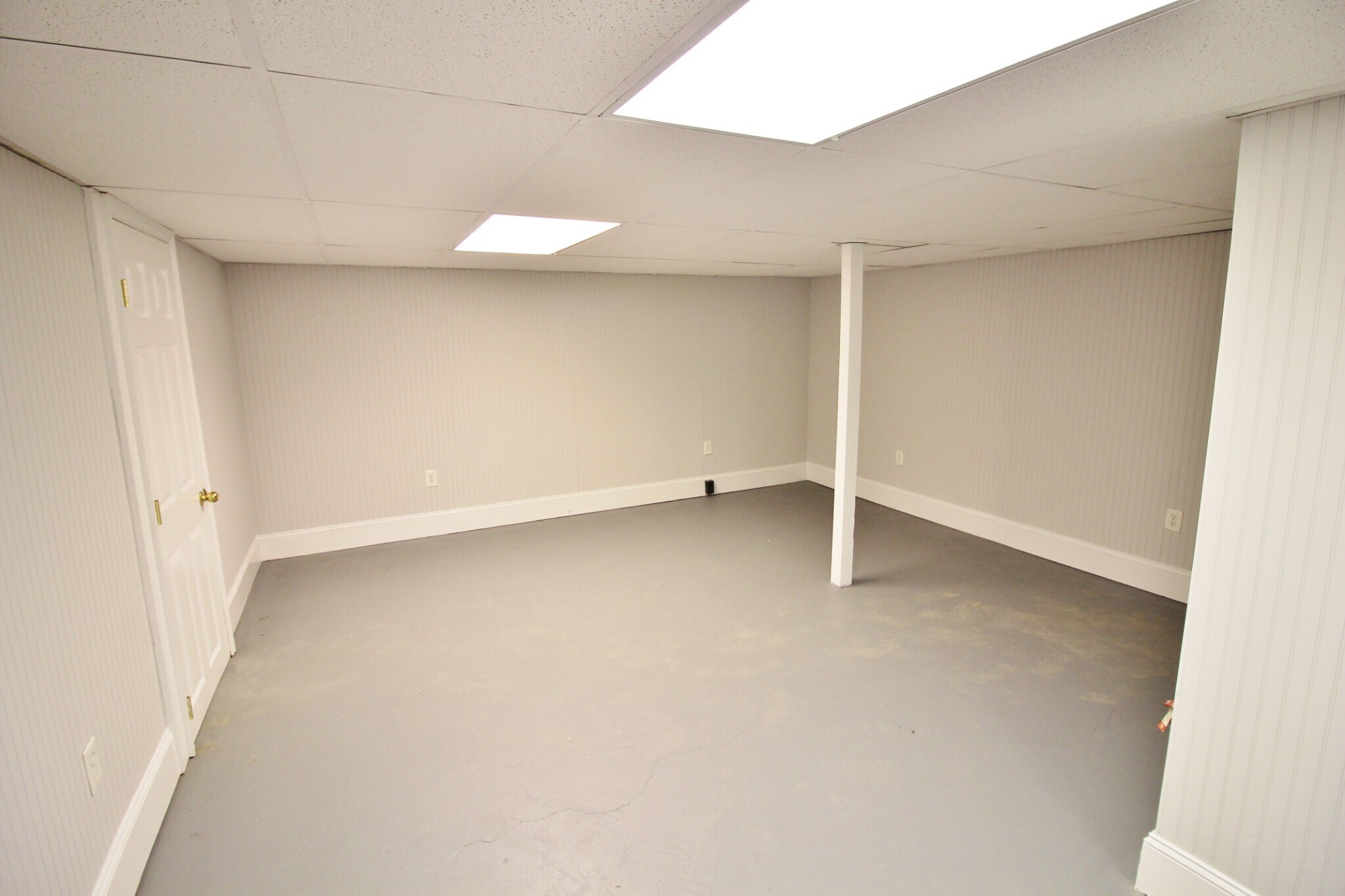 Building Photo - 1711 Villa Pl