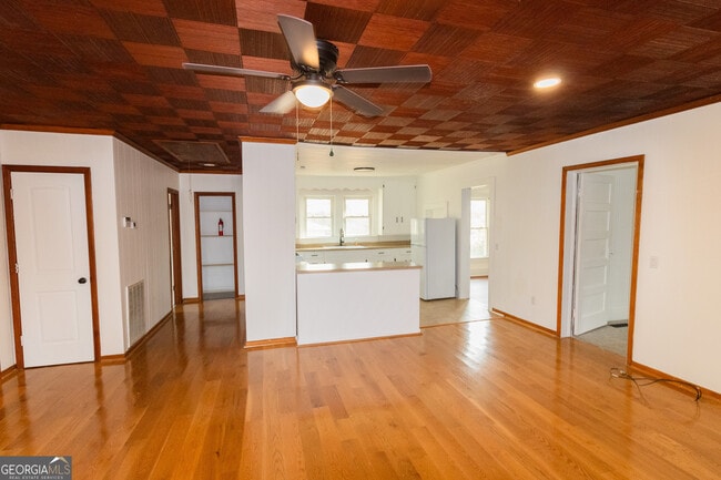 Building Photo - 3367 Rocky Ford Rd