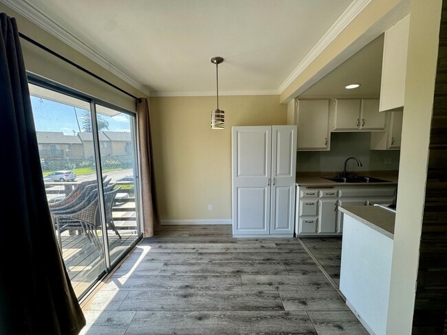 Building Photo - HALF OFF FIRST MONTH'S RENT - Charming Condo in the Heart of La Habra