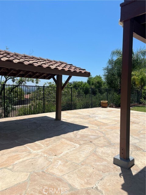 Building Photo - 12080 Scenic View Terrace