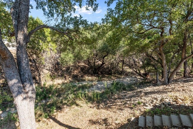 Building Photo - 7704 Plateau Cove