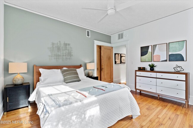 Building Photo - 3671 Hedrick St