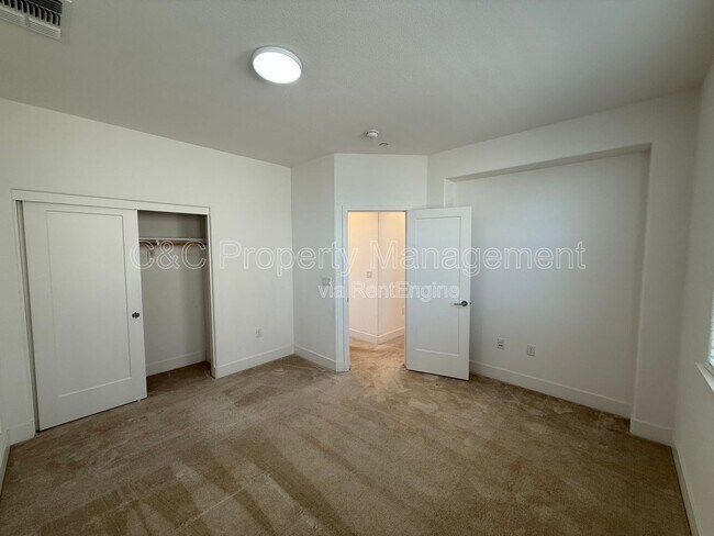 Building Photo - 1510 Barker St