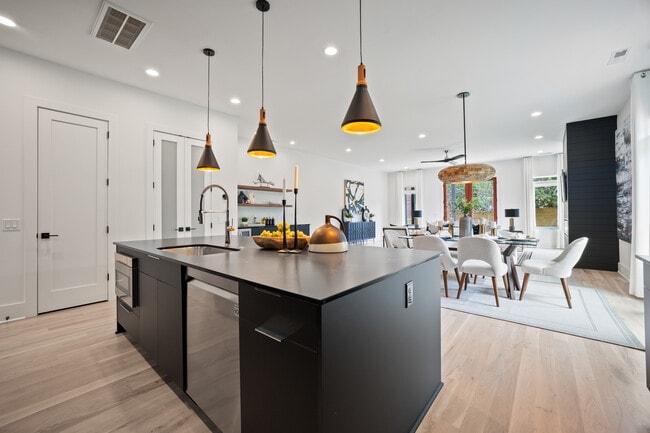 Building Photo - 4709 Walden Ct