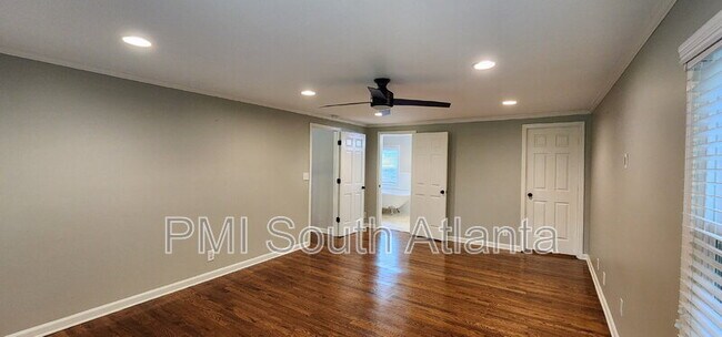 Building Photo - 40 Pheasant Dr SE