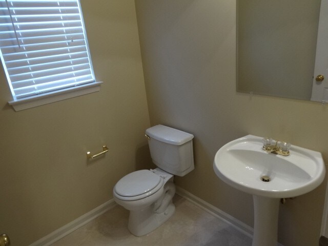 Building Photo - 5003 Peach Orchard Dr