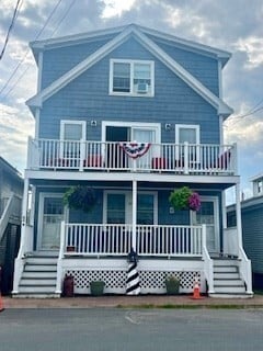 Primary Photo - 84 Railroad Ave