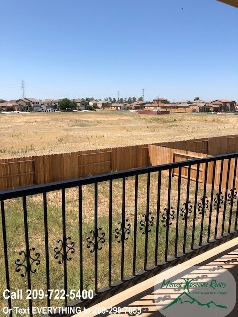 Building Photo - Bonadelle Neighboorhood 3 story home! Apply now to schedule viewing.
