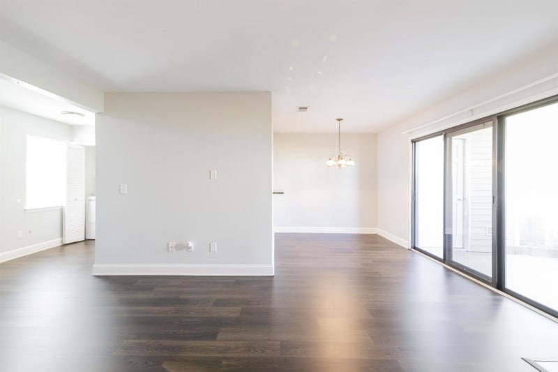 Building Photo - 7812 Renaissance Ct
