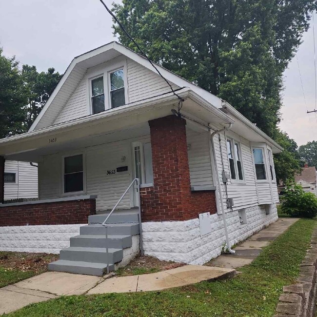 3653 Taylor Blvd 3653 Taylor Blvd Louisville KY 40215 Apartment Finder