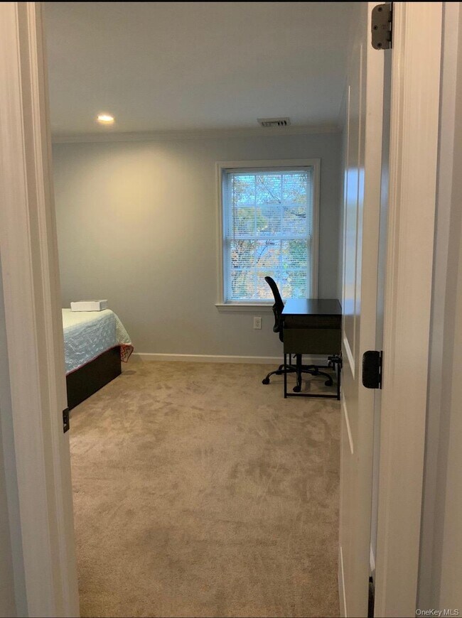 Building Photo - 115 High St