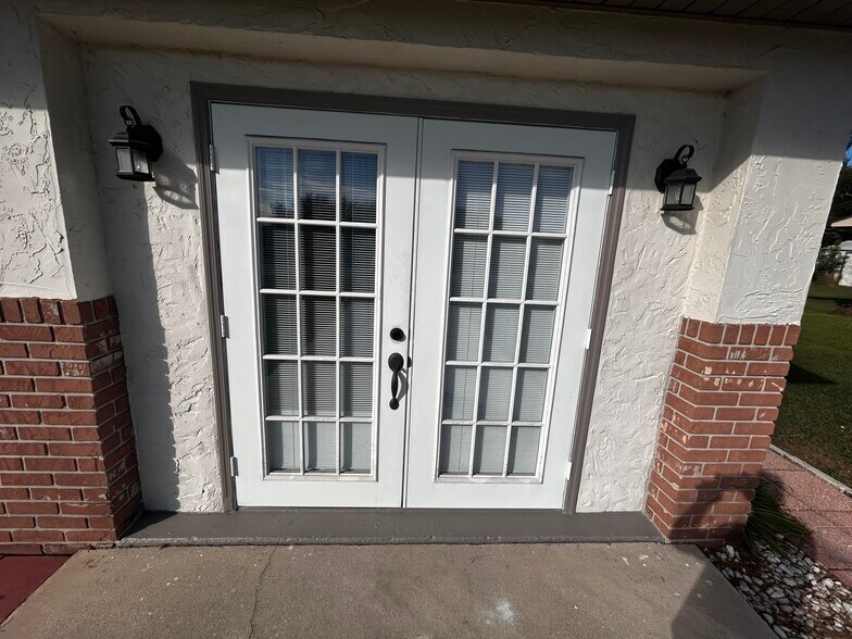 Building Photo - 1518 Mississippi Ave