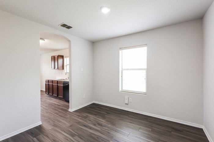Building Photo - 2710 Telder Path