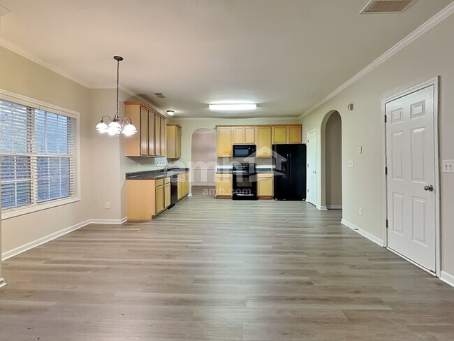 Building Photo - 1054 Falls Brooke Dr