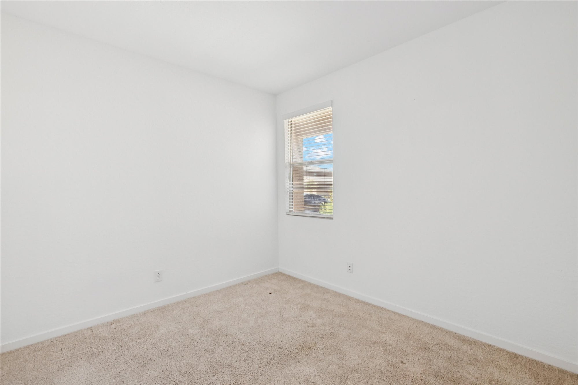 Building Photo - 4331 W Allen St