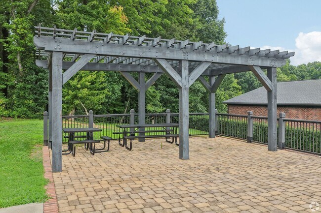 Building Photo - 1107 Springhorn Dr