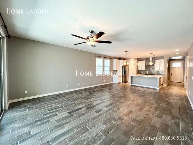 Building Photo - 2039 S Osborn Ln