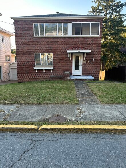 Primary Photo - 324 S High St