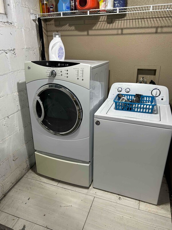 Building Photo - 3042 Arcadia Ave