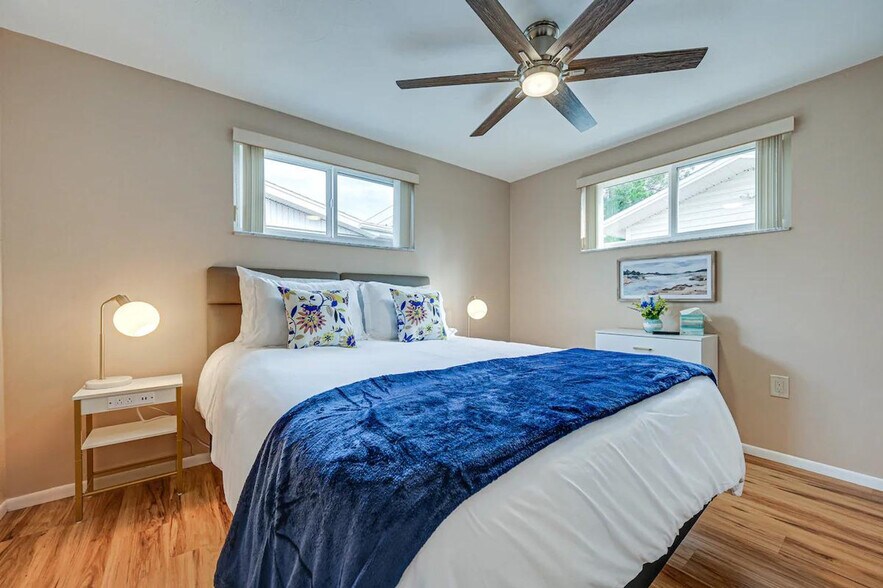 Building Photo - 7536 Topay Ln