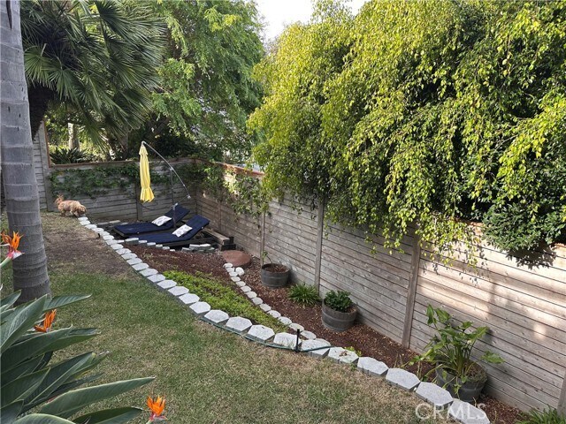 Building Photo - 736 Griffith Pl